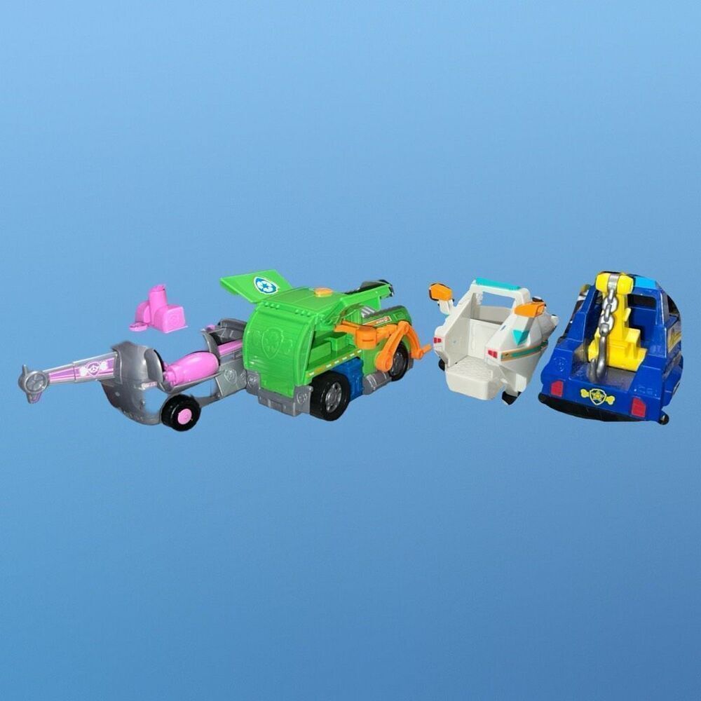 Paw Patrol Chase Tow Truck Everest Snowmobile Zuma Hoover Boat 8 Figures #3 - Picture 7 of 9